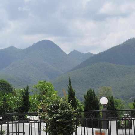 Baan Kung Kang De Pai Hotel Buitenkant foto