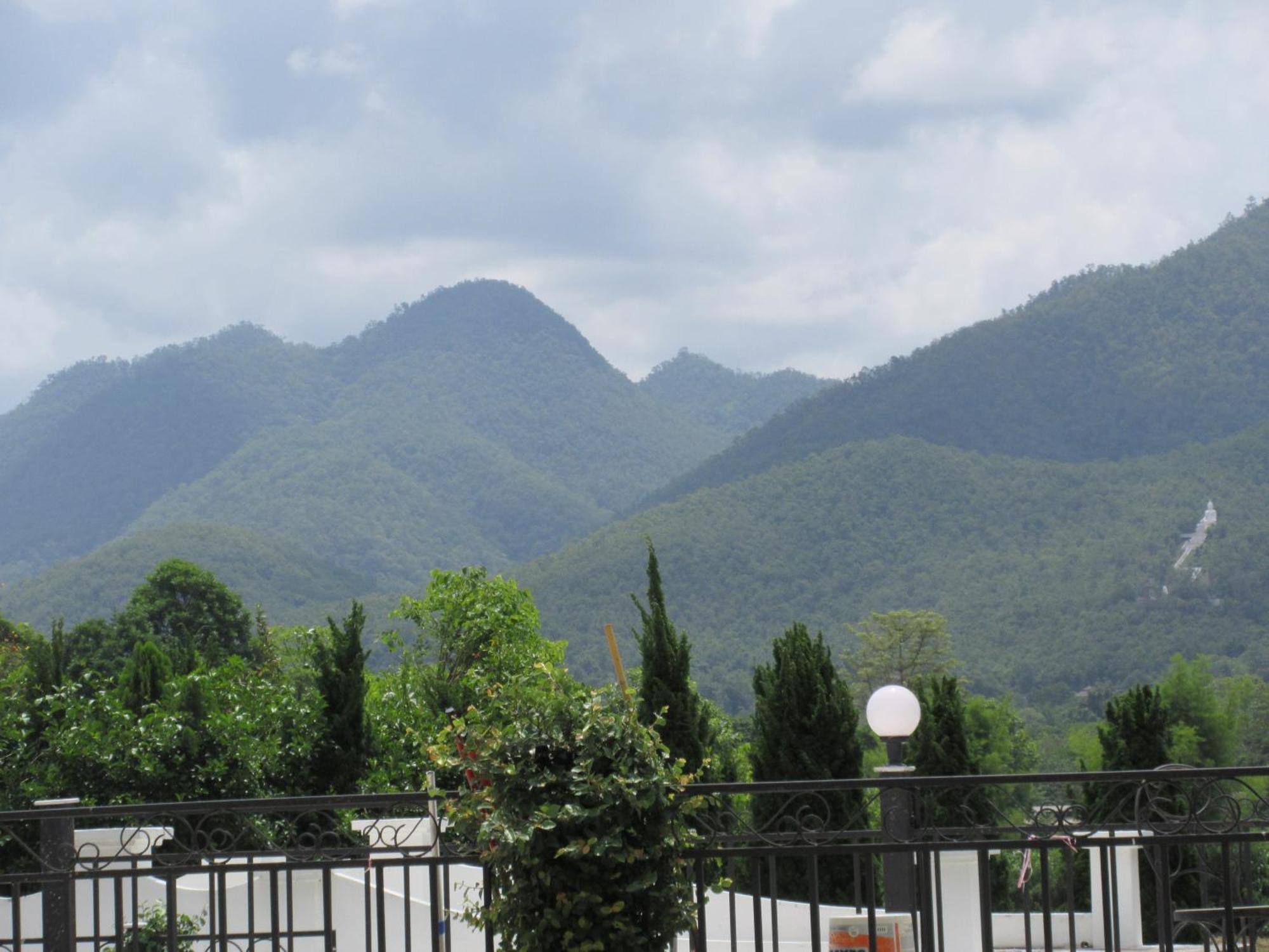 Baan Kung Kang De Pai Hotel Buitenkant foto