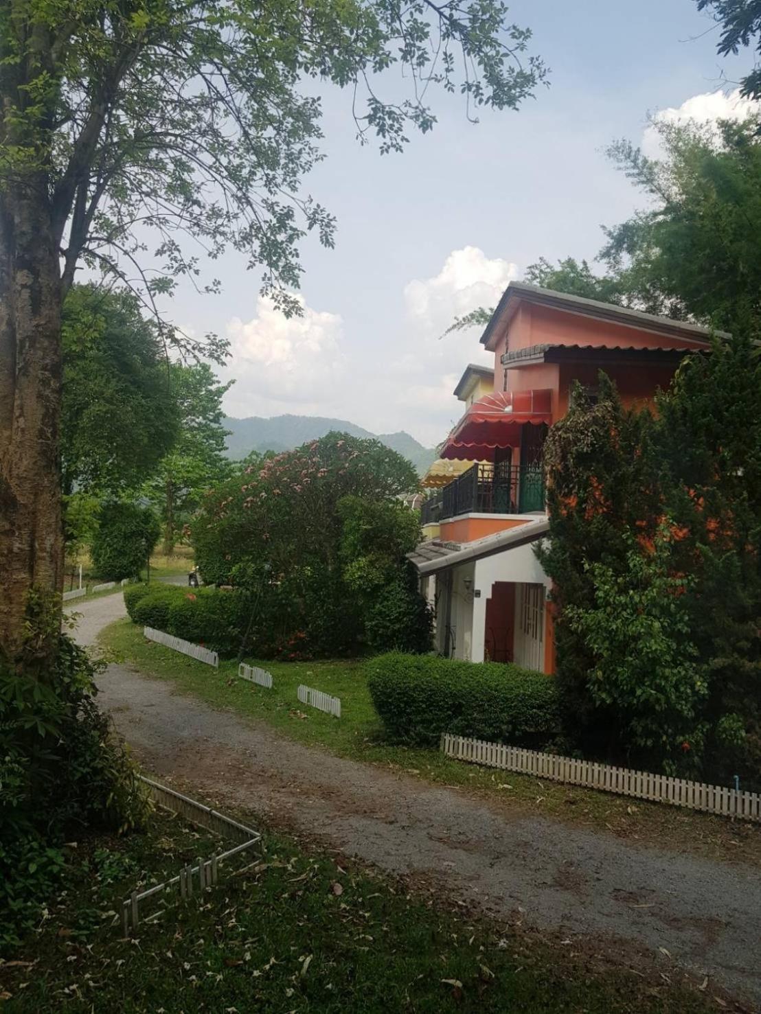 Baan Kung Kang De Pai Hotel Buitenkant foto